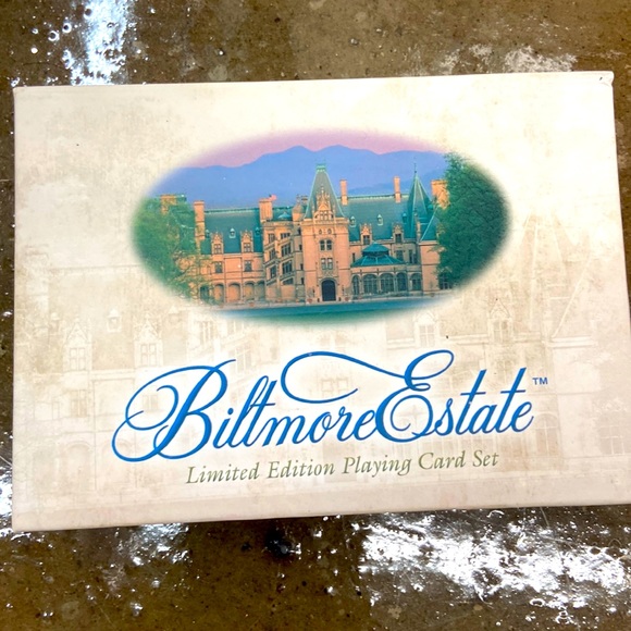 VINTAGE BILTMORE ESTATE LIMITED EDITION PLAYING CARDS BRAND NEW - Picture 1 of 2